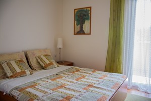 Erkély és asztal - Apartman 1. - Domaapartman - Marina Poljica